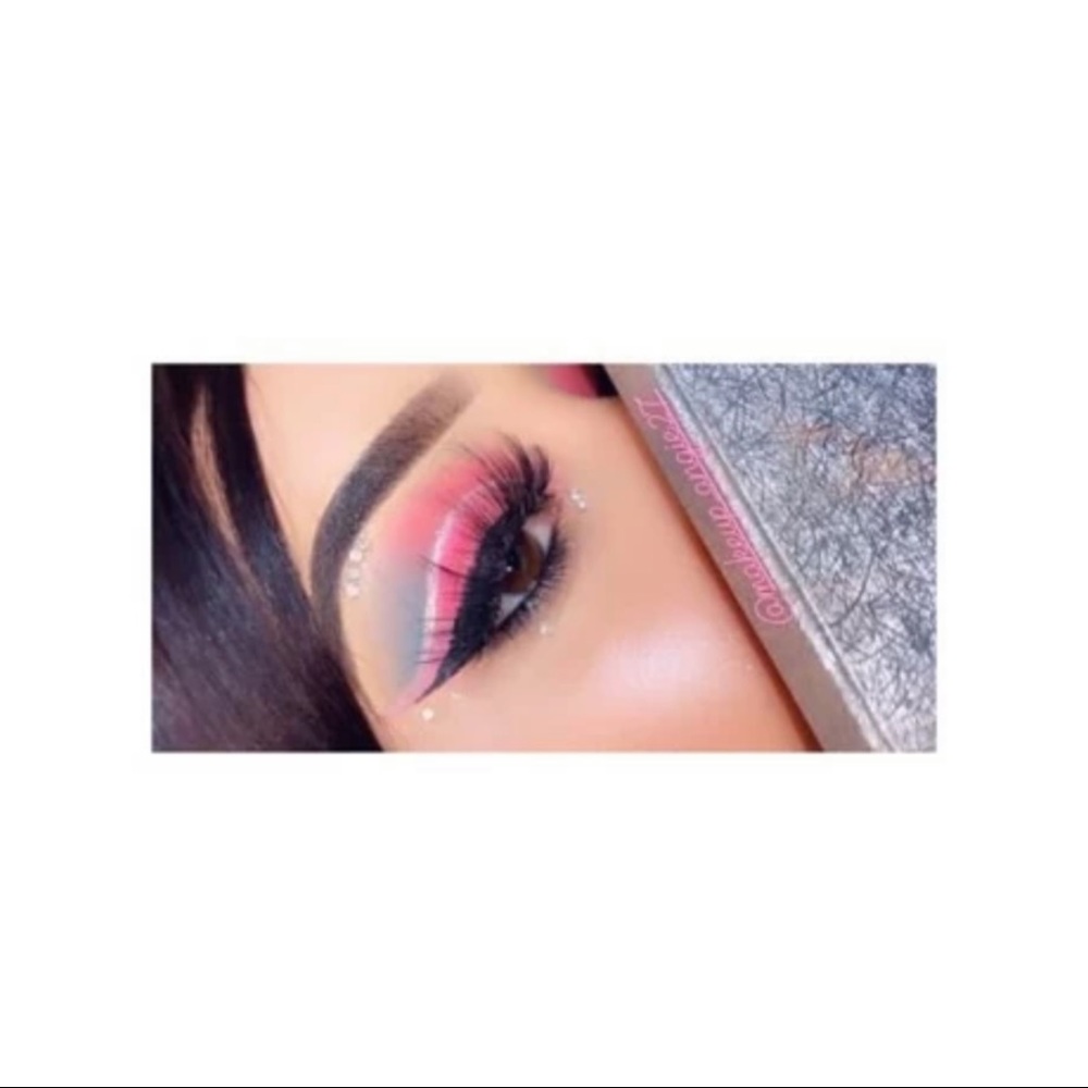 Fake eyelashes